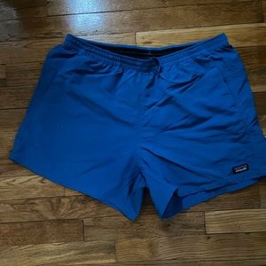 patagonia women's baggies shorts bright blue size L